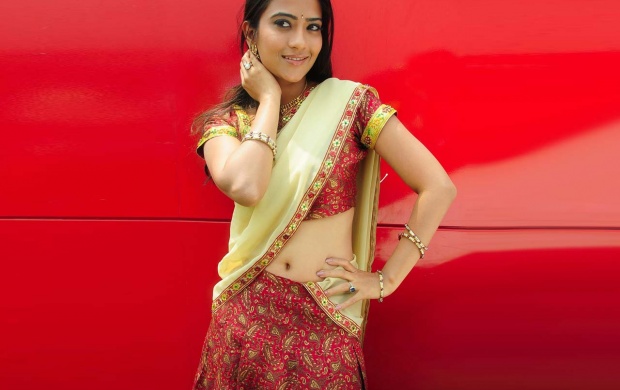 Aditi Sharma In Indian Saree