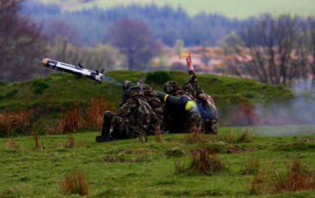 Army Soldier Launch Missile