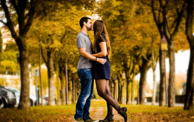 Autumn Love Kiss
