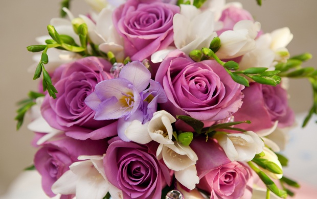 Beautiful Purple White Flowers Bouquet