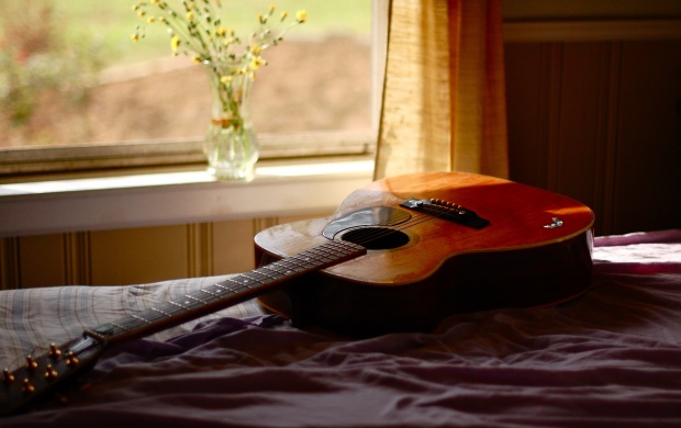 Bedroom In Guitar