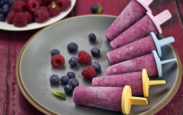 Blueberry And Raspberry Popsicles