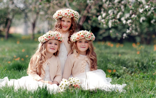Children Girls Wearing Fancy Dress