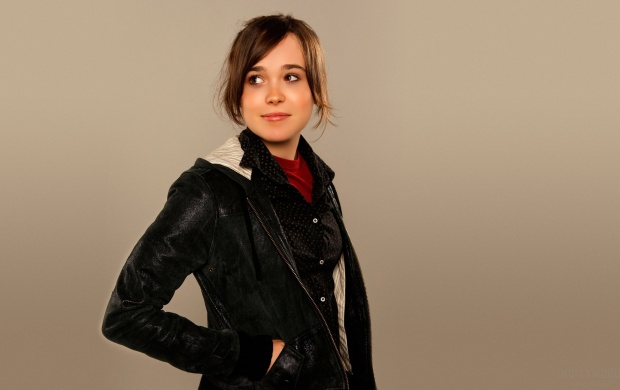 Ellen Page In Black Jacket