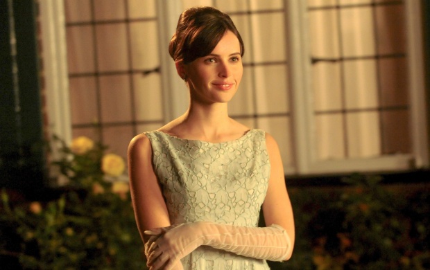 Felicity Jones Shine In The Theory Of Everything 2014