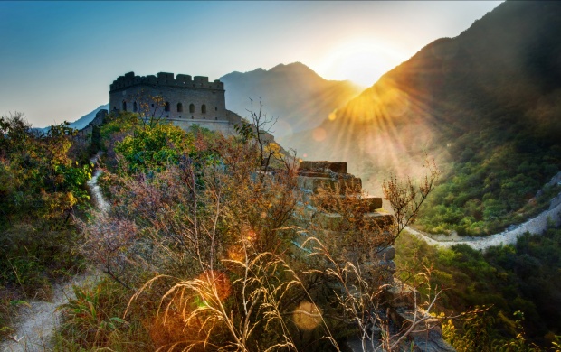 Great Wall Of China Rays Of Light