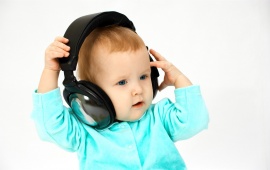 Headphone Baby (click to view)