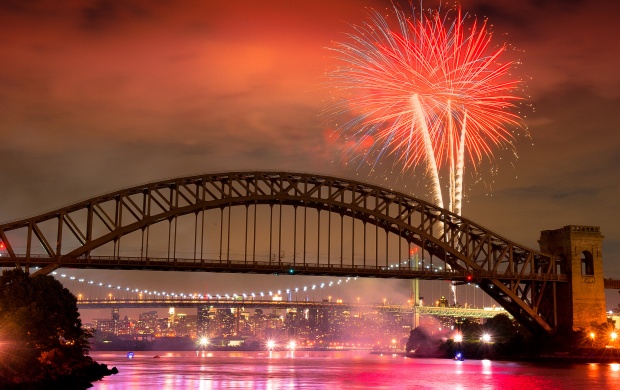 Hell Gate Bridge Fireworks