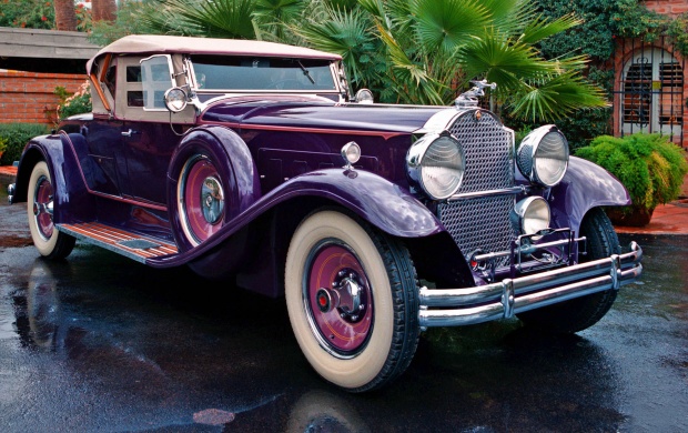 Packard Deluxe Eight 1931