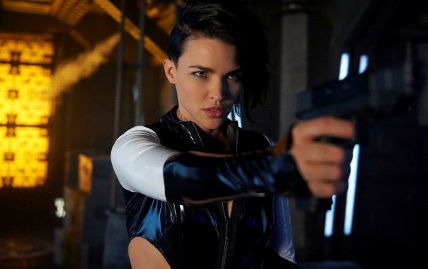Resident Evil The Final Chapter In Ruby Rose
