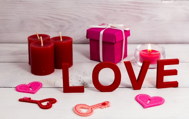 Romantic Candle Love Heart