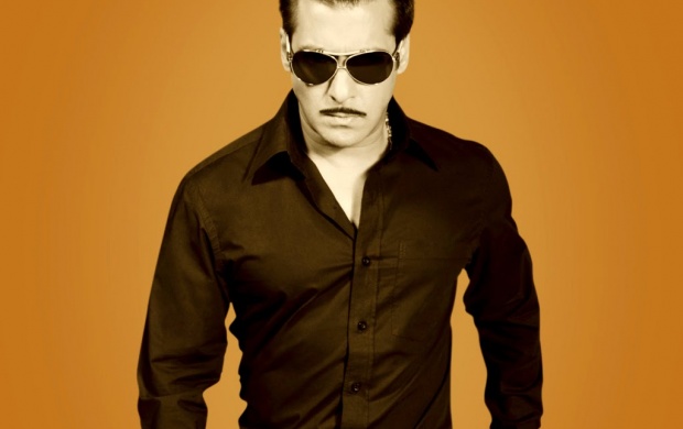 Salman khan In Black Shirt