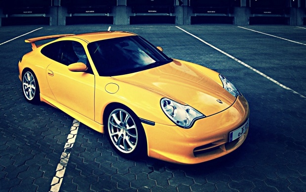 Yellow Porsche Carrera GT