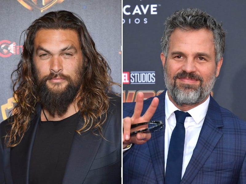 mark Ruffalo Went To Comic Con In Disguise To Take Pictures With Jason Momoa