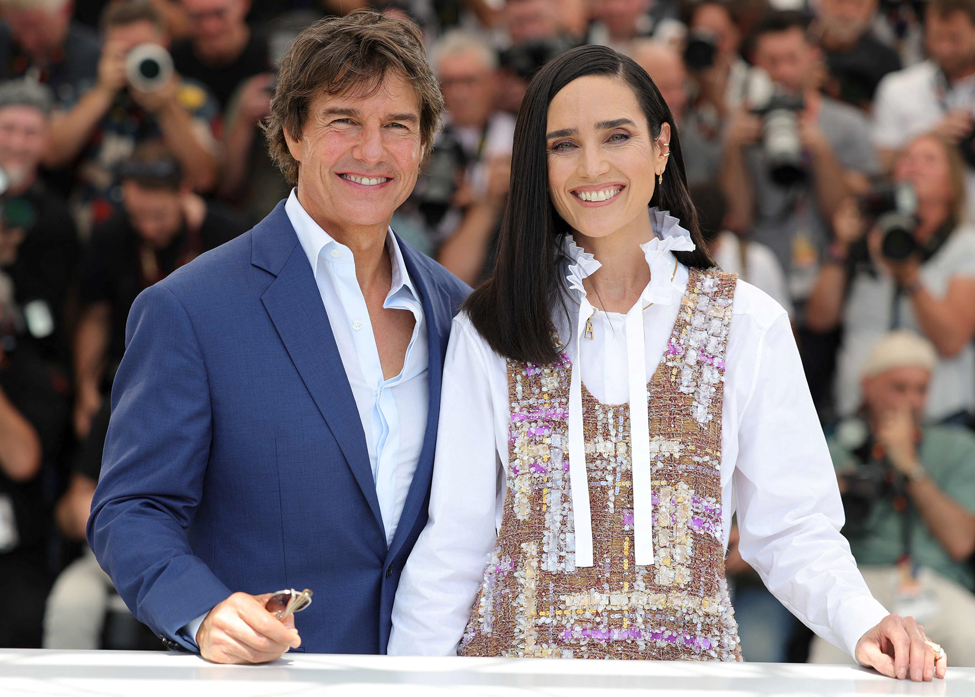 jennifer Connelly Praises Costar Tom Cruise As Extraordinary Actor  Peoplecom