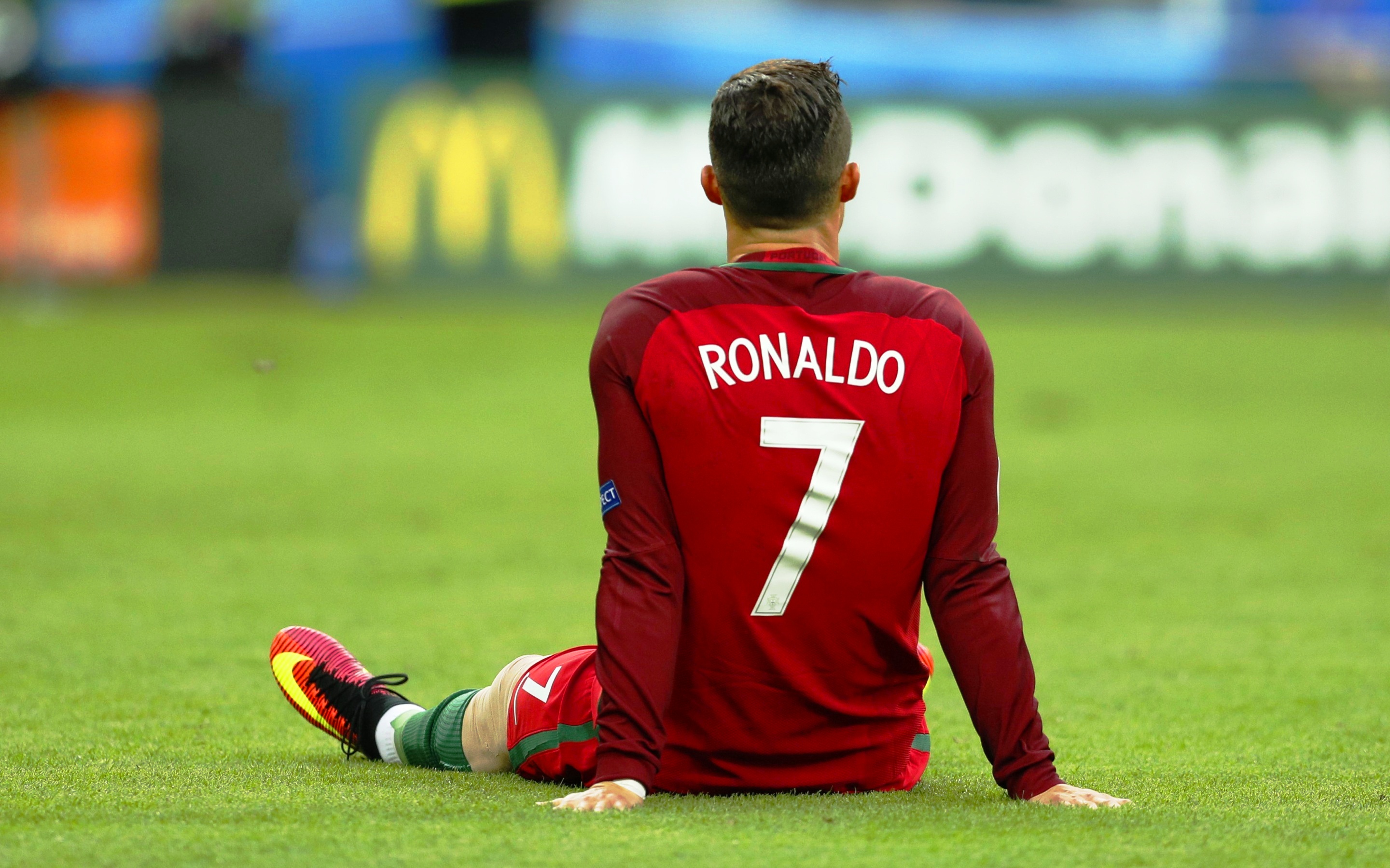 Cristiano Ronaldo Sitting Euro 2016 Wallpapers