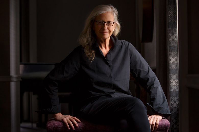 Annie leibovitz captures the spirit of our times in her iconic photographs the seattle times