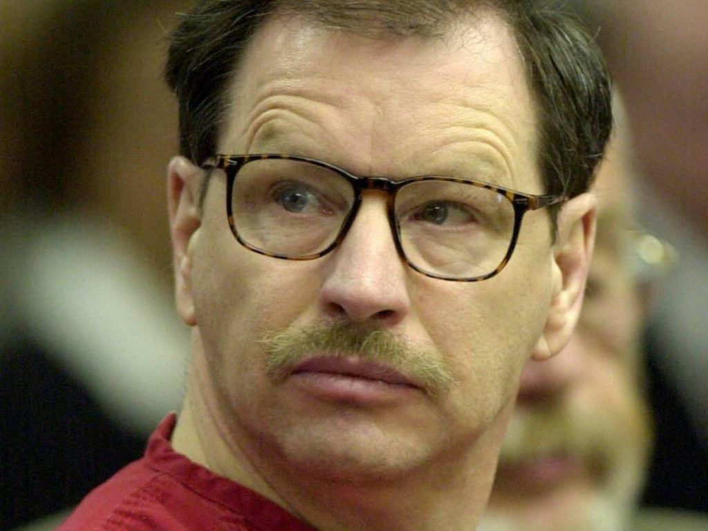 Who was gary ridgway the green river killer who masterminded at least killings
