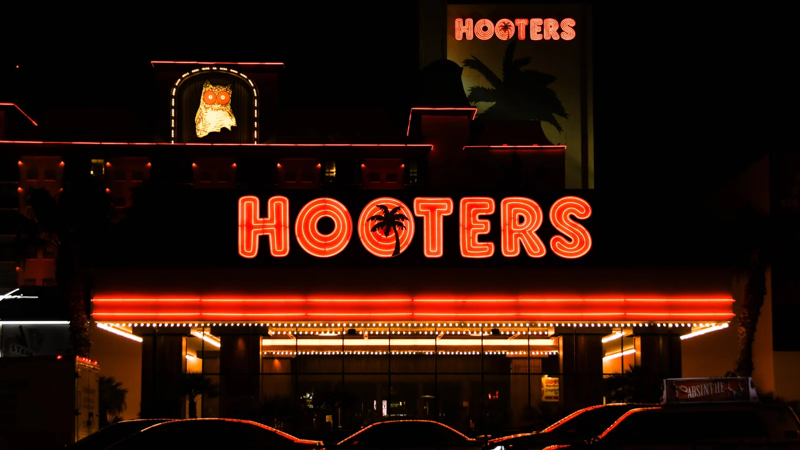 Hooters adjusts policy to make controversial new uniform optional