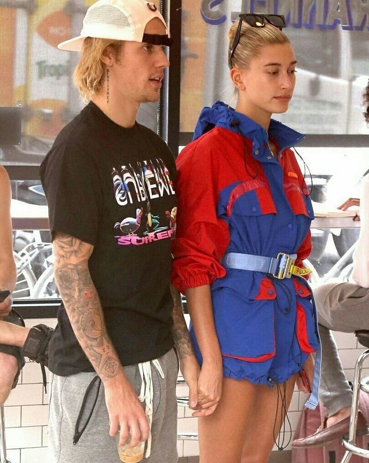 Hailey baldw and just bieber at frankels delicatessen brooklyn nyc july haileybaldw justbieberhaileybaldw justbieber jailey