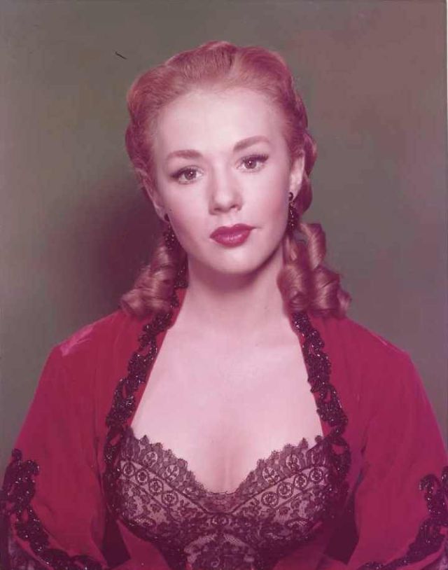 American classic beauty beautiful photos of piper laurie in the s e everyday