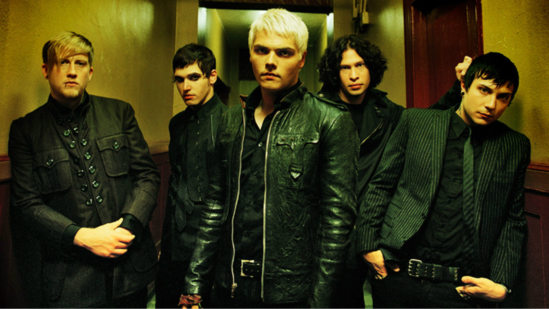 My chemical romance thank fans for unbelievable response to reunion show