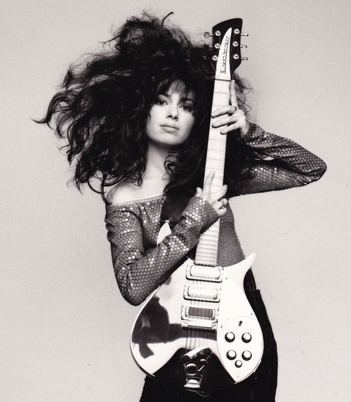 Feature everything in a different light the amazing susanna hoffs at sixty â music musings such