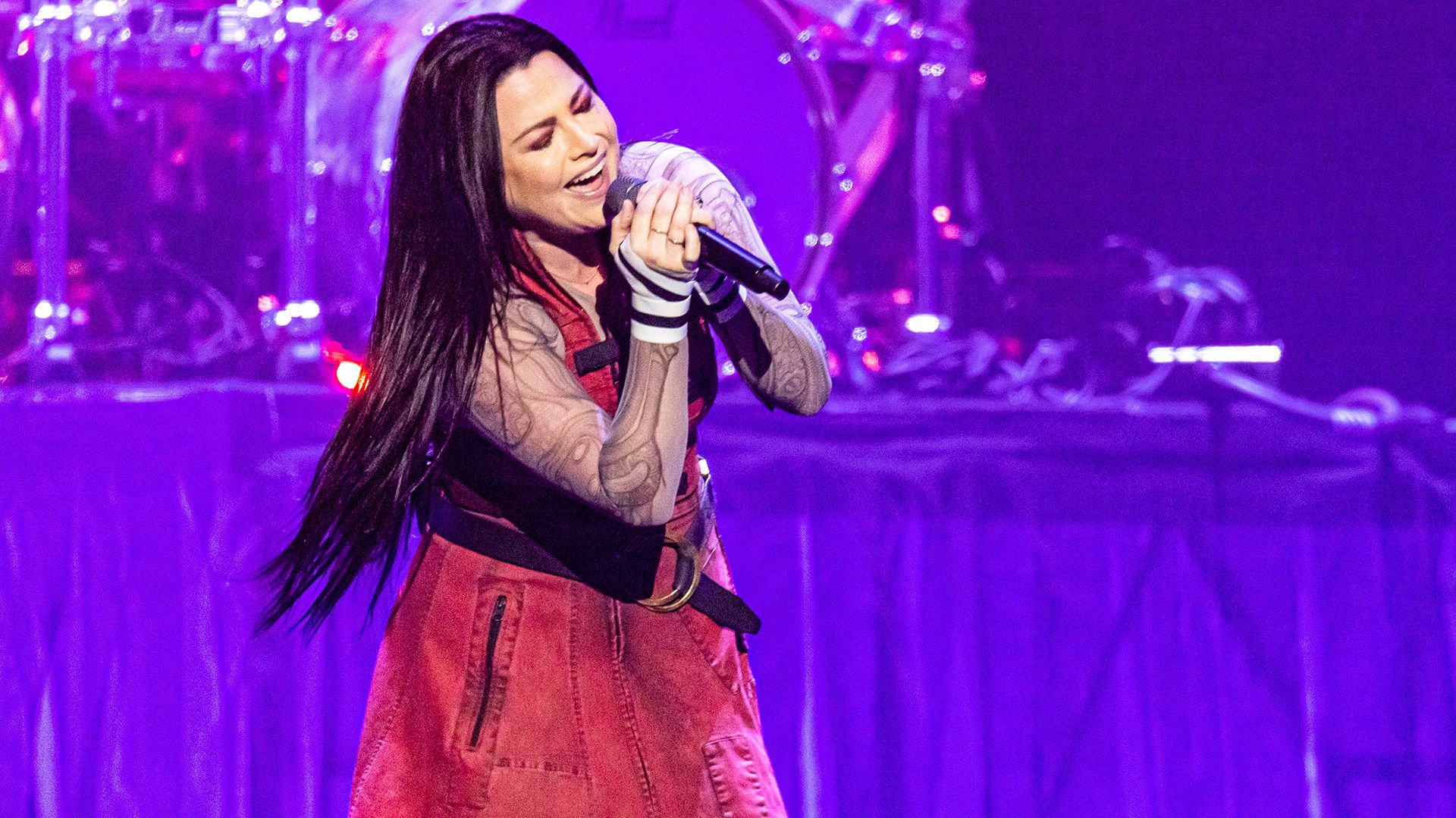 Amy lee shares the best song for introducing someone to evanescence music