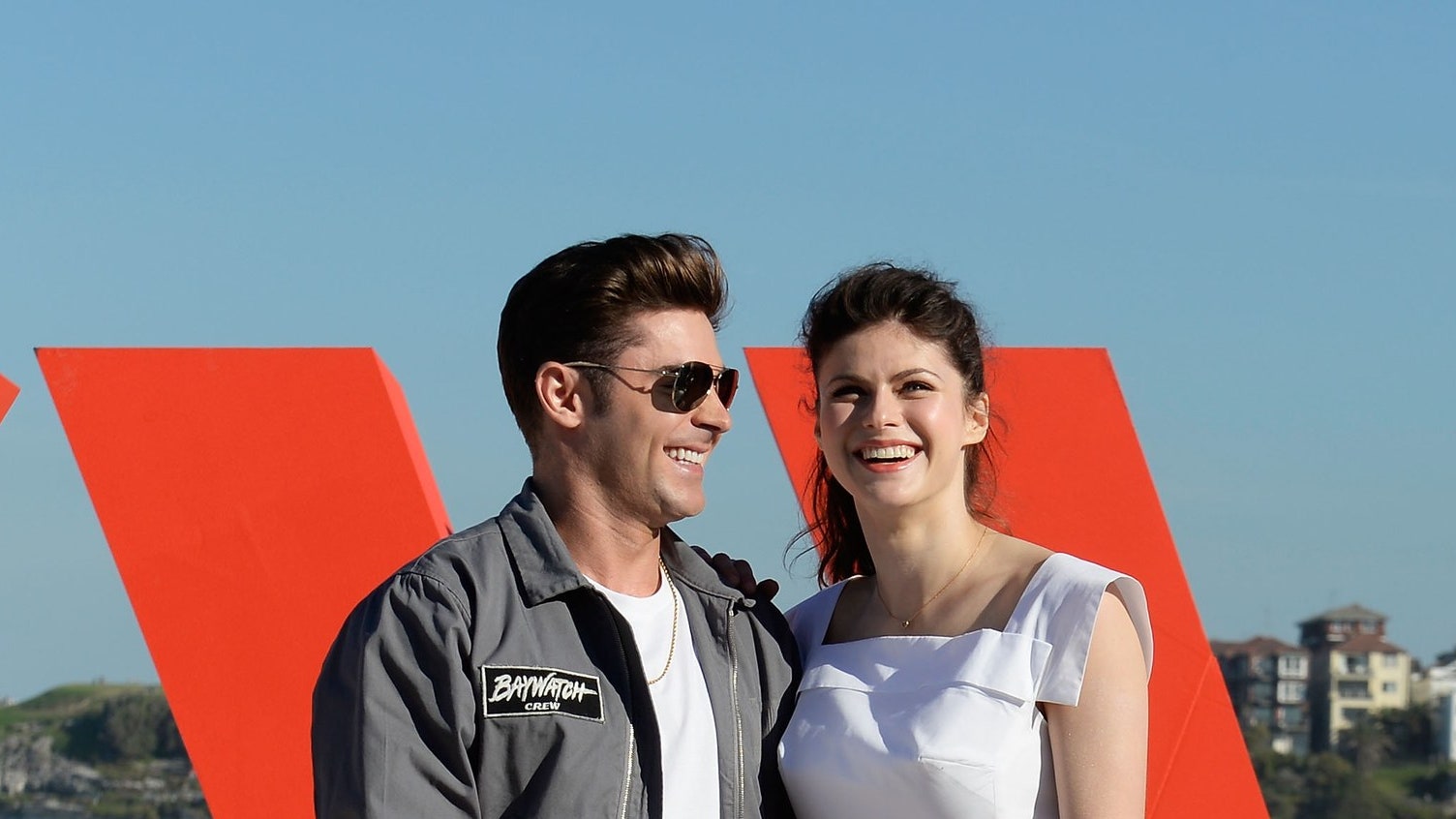 Zac Efron and Alexandra Daddario Are Officially Seeing Each Other