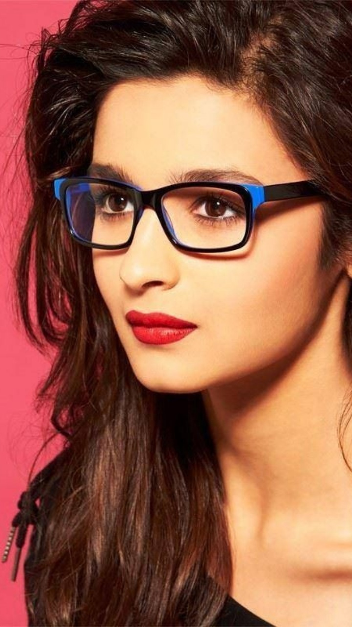 Alia bhat with glasses mobile hd wallpaper