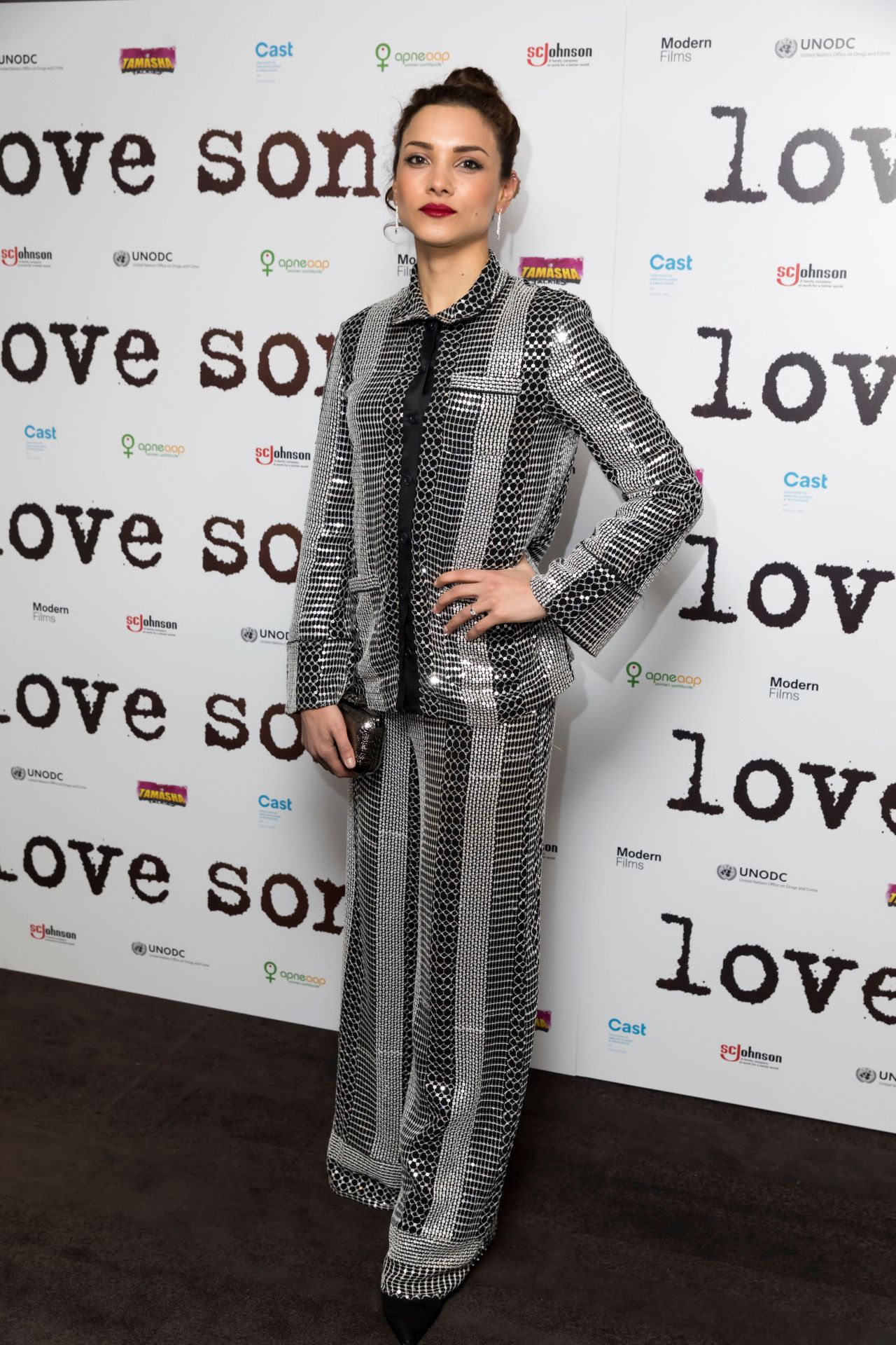 Amber rose revah style clothes outfits and fashion â