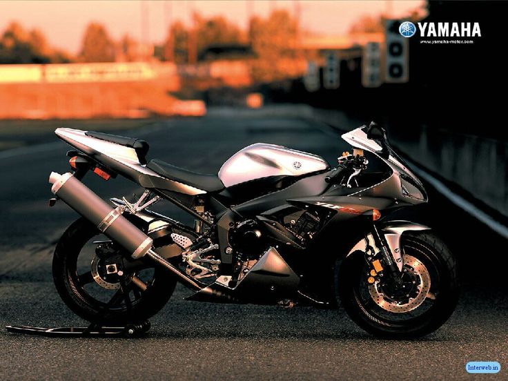 Yamaha r