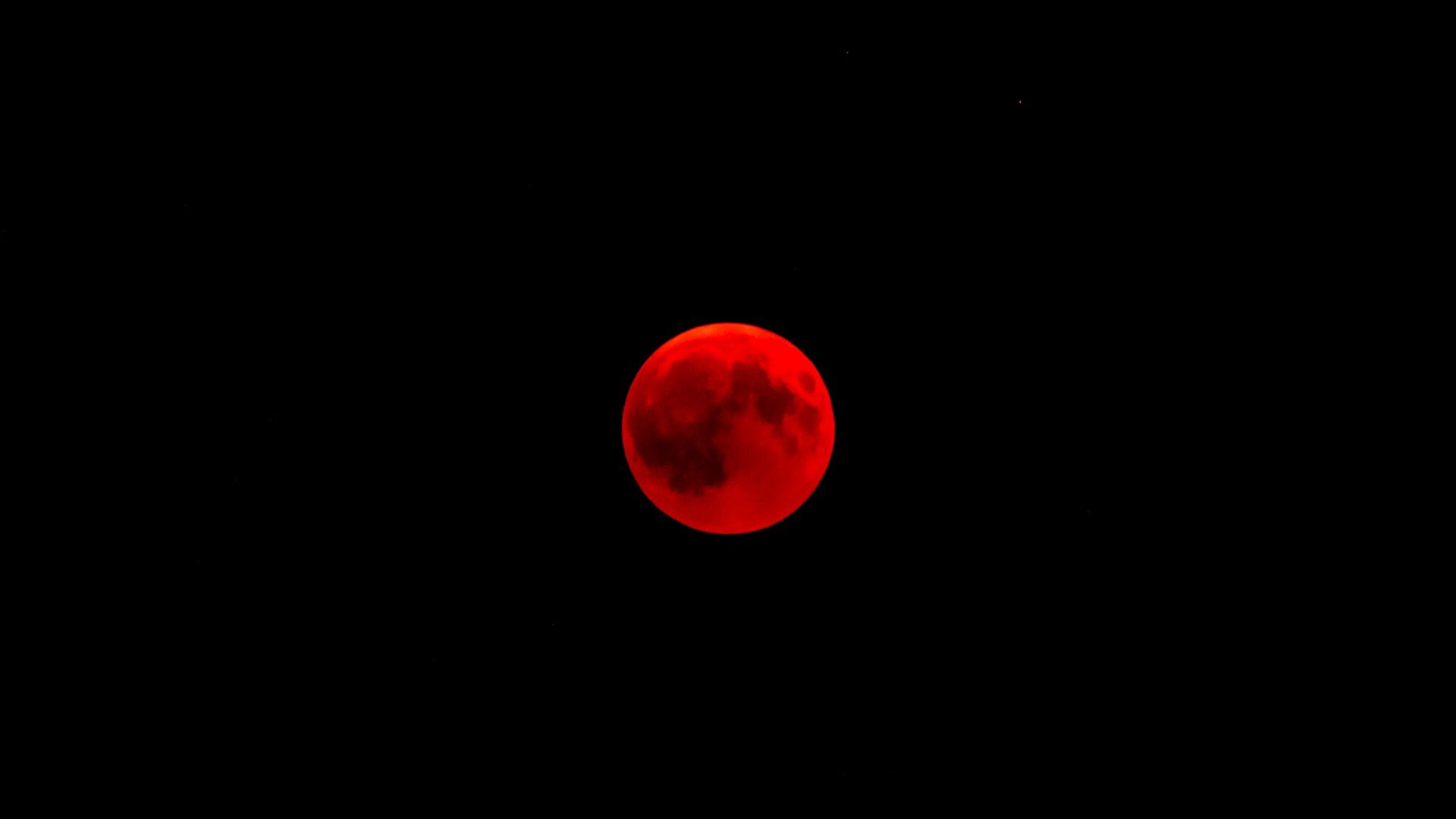 Wallpaper red moon moon full moon eclipse red and black wallpaper red moon dark red wallpaper
