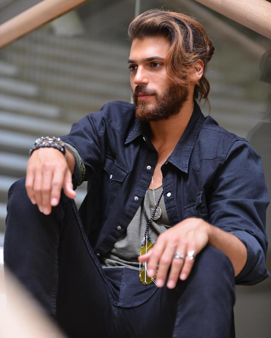 Premium Photo | Hollywood man beard suspenders sitting down long hairstyle  wolf among real life syrian fine white