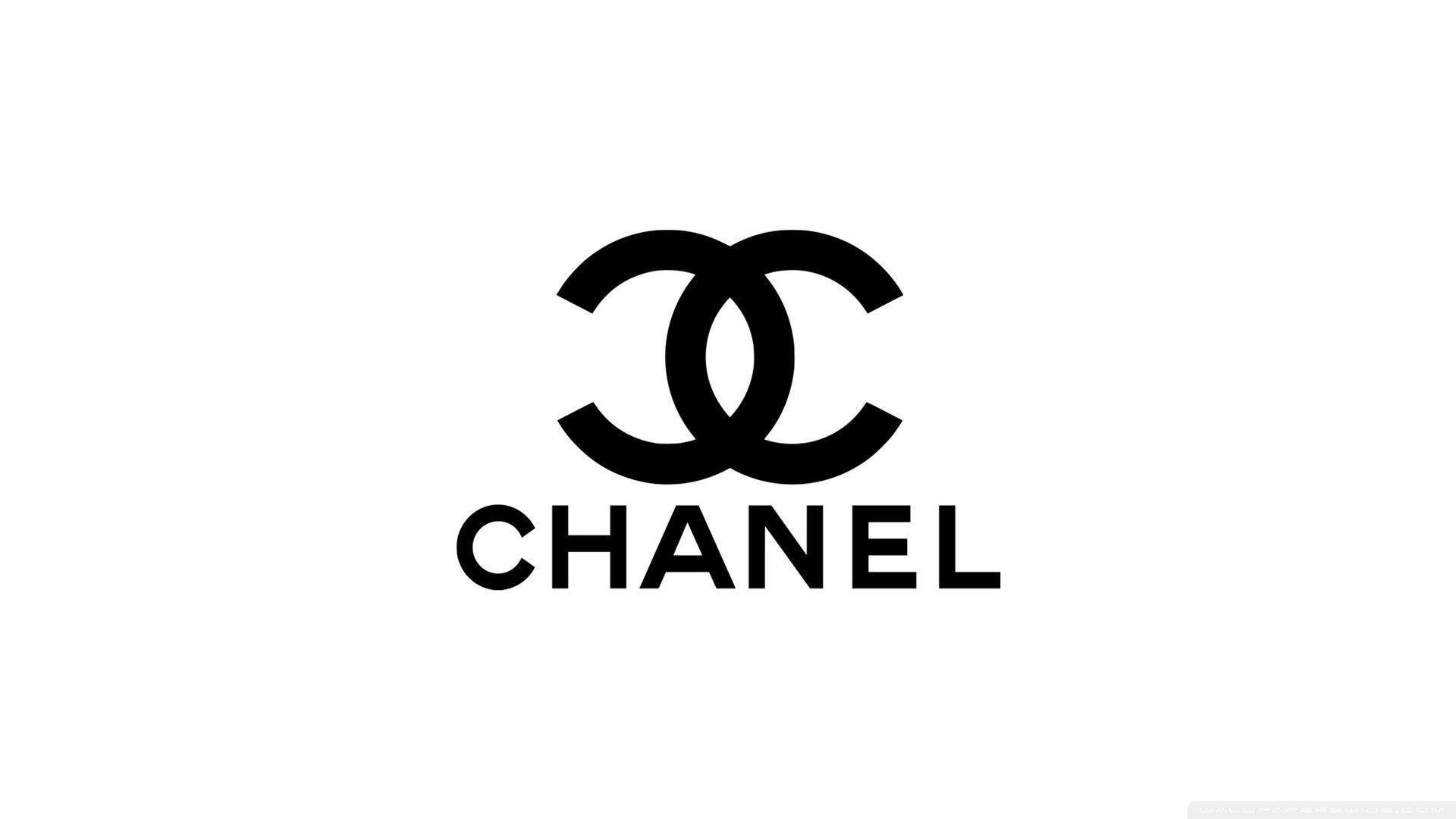 Chanel logo s on