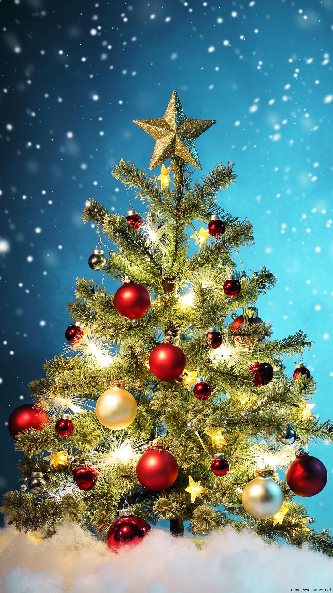 Christmas tree phone wallpaper