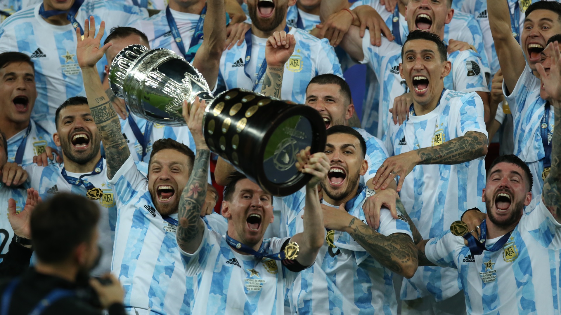 Copa america messi finally scales the mountain with player