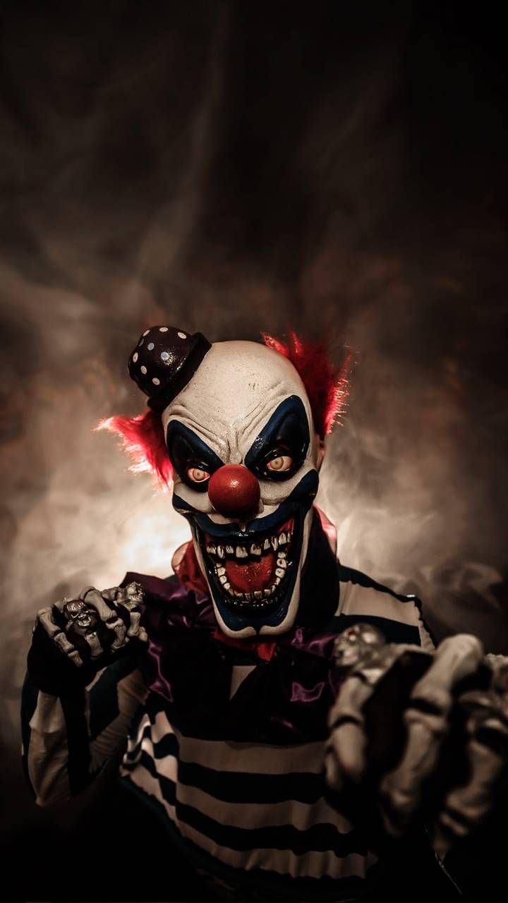 Scary clown wallpaper scary wallpaper evil clowns scary backgrounds