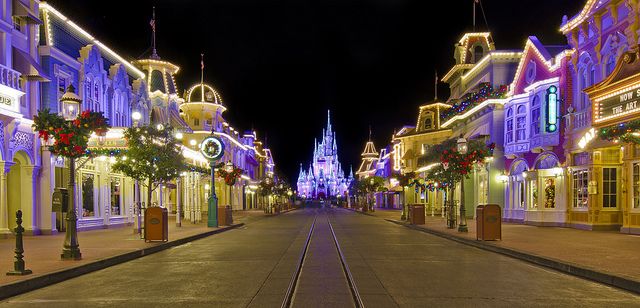 Not a creature was stirring except for a mouse disney world christmas free christmas desktop wallpaper christmas desktop wallpaper