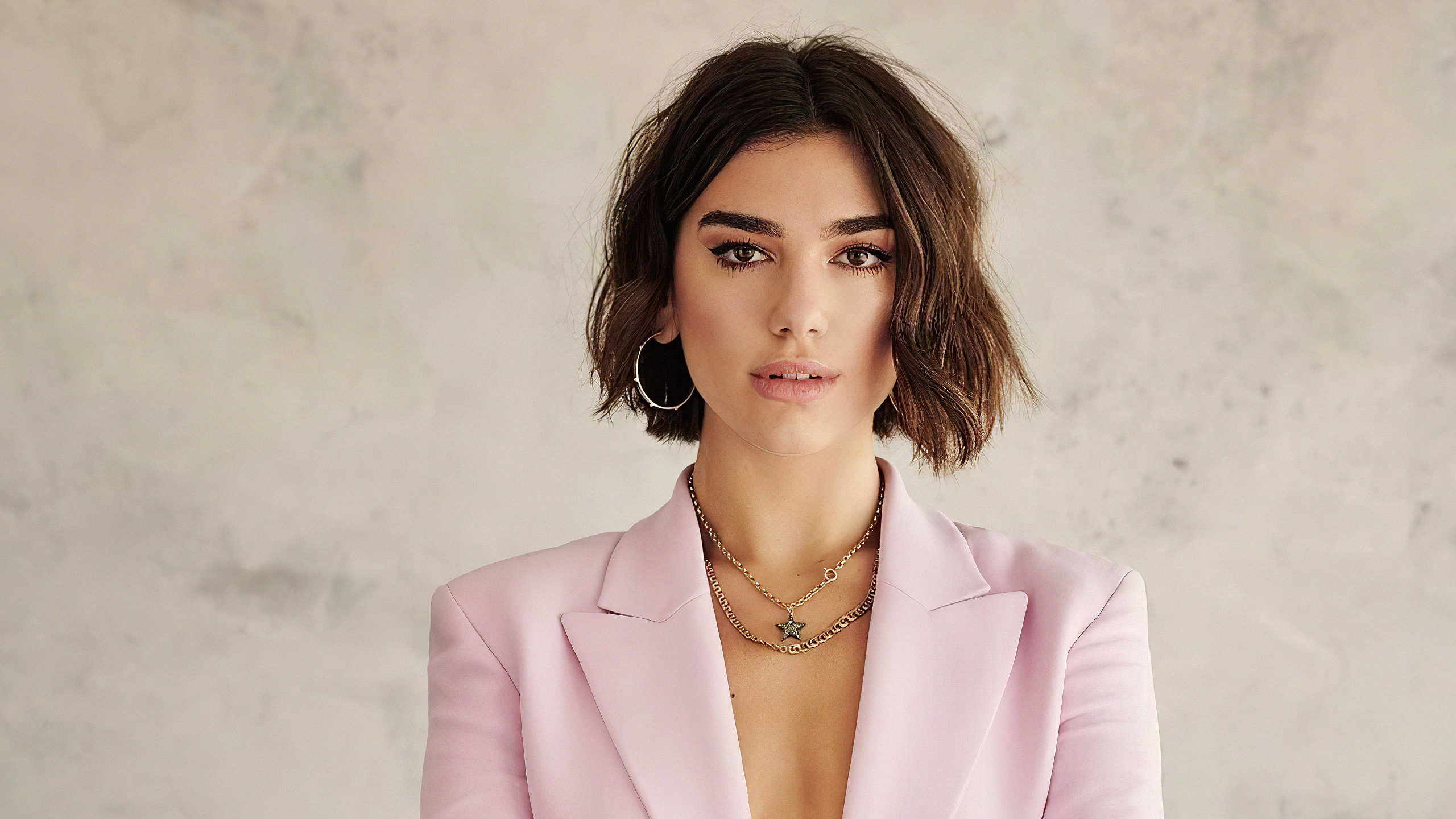 Dua lipa singer hd celebrities k wallpapers images backgrounds photos and pictures