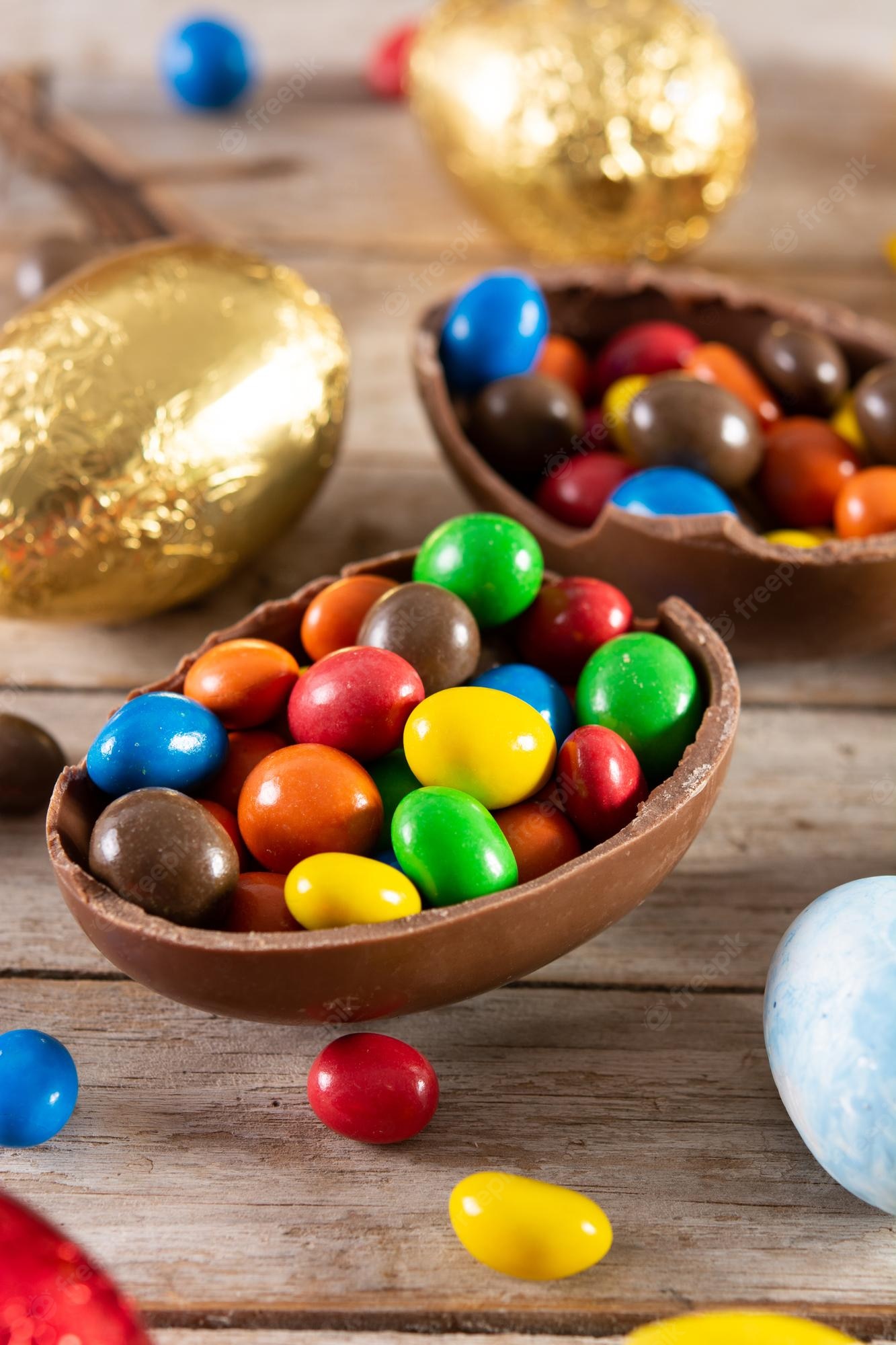 Chocolate easter eggs images