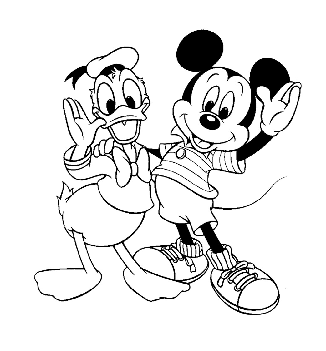 Mickey and his friends to color for children
