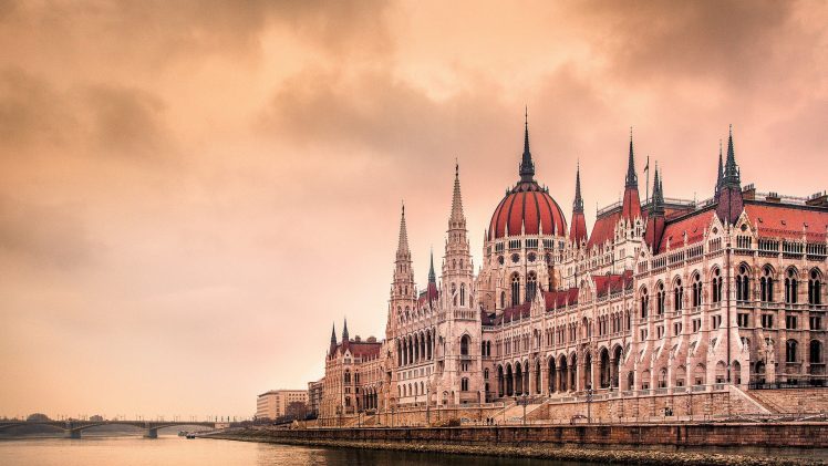Building budapest hungary hungarian parliament building architecture gothic architecture wallpapers hd desktop and mobile backgrounds