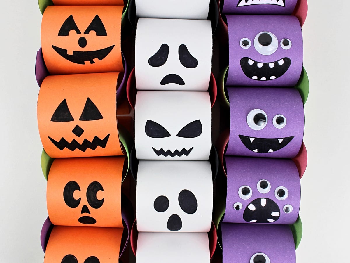 Easy halloween paper chains with free template