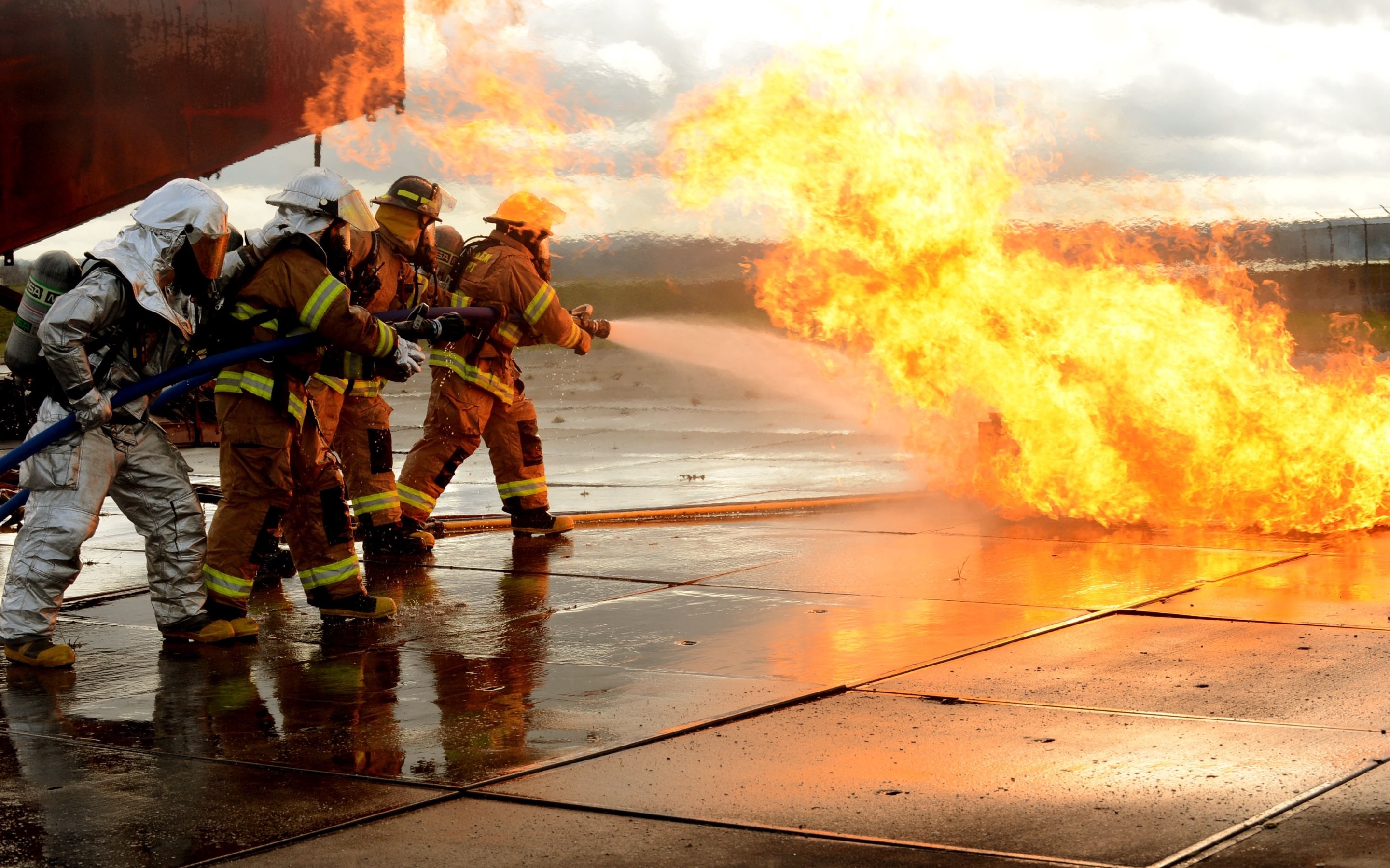 Men water fire workers explosion drill firefight screenshot firefighter