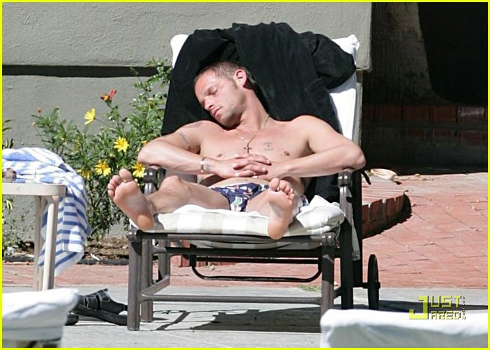 Justin chambers gets in some rest relaxation photo justin chambers shirtless pictures just jared
