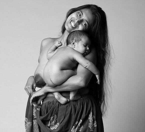 Tamil and telugu actress kasturi shankar hot photoshoot breastfeeding and np show uless