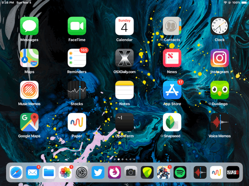 How to stop wallpaper moving around on iphone and ipad