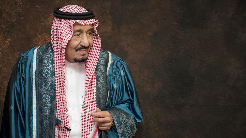 Saudi king salman meets with djibouti leader in jeddah