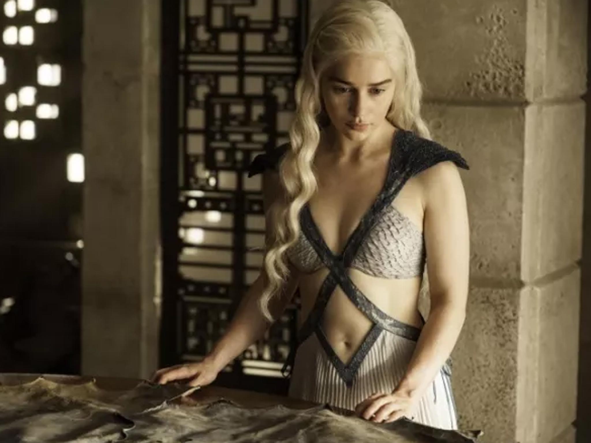 Game of thrones leaked season six script introduces new red priestess and hints at daenerys targaryens next chapter the the